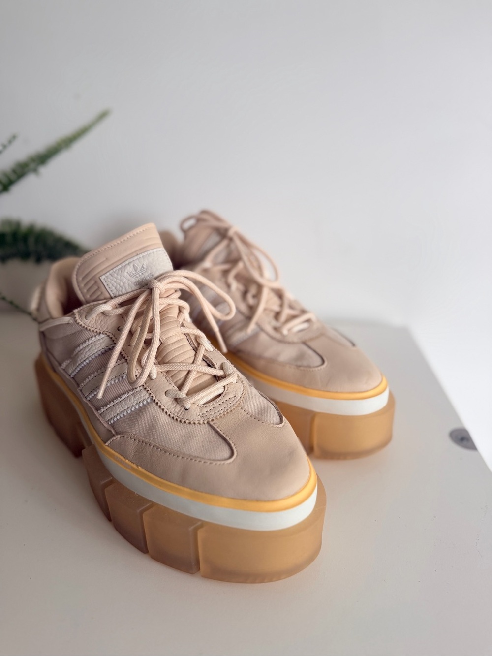 adidas
x Ivy Park Super Sleek Chunky sneakers